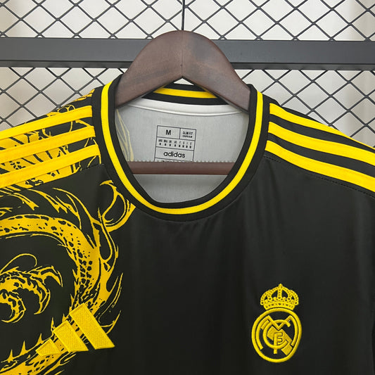Real Madrid 2024 Edición Especial (Fan Version)