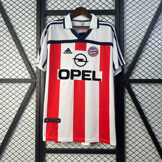 Retro Bayern Munich 00-02 Visitante