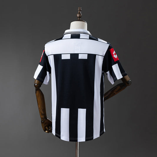 Retro Juventus 01-02 Local