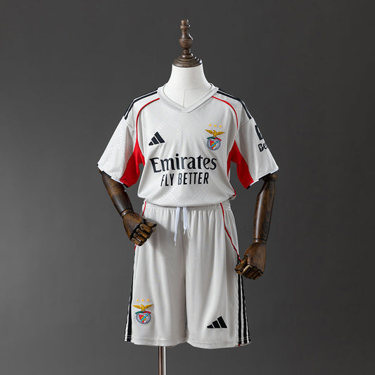 Benfica 25-26 Visitante (Niño)