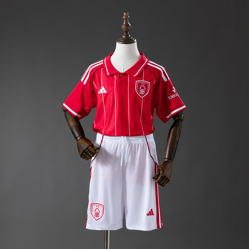 Nottingham Forest 25-26 Local (Niño)